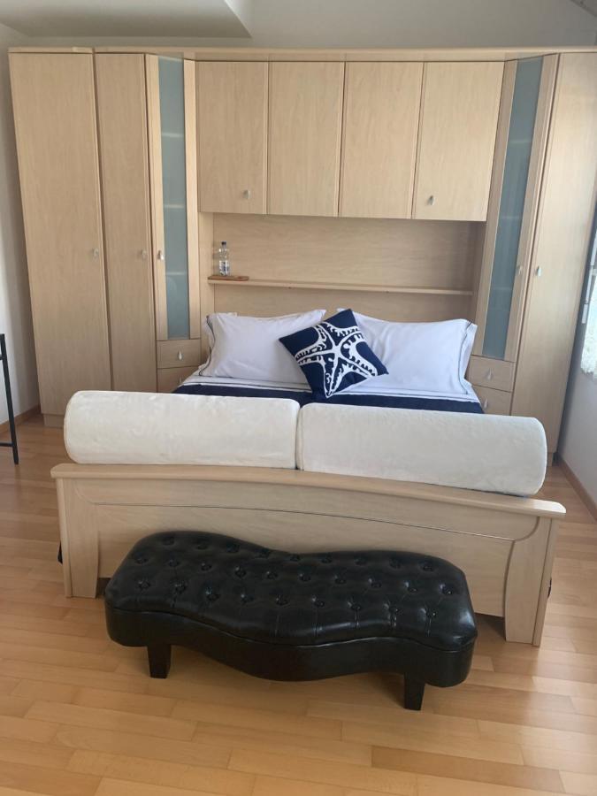 B&B Kelly Лозана Екстериор снимка