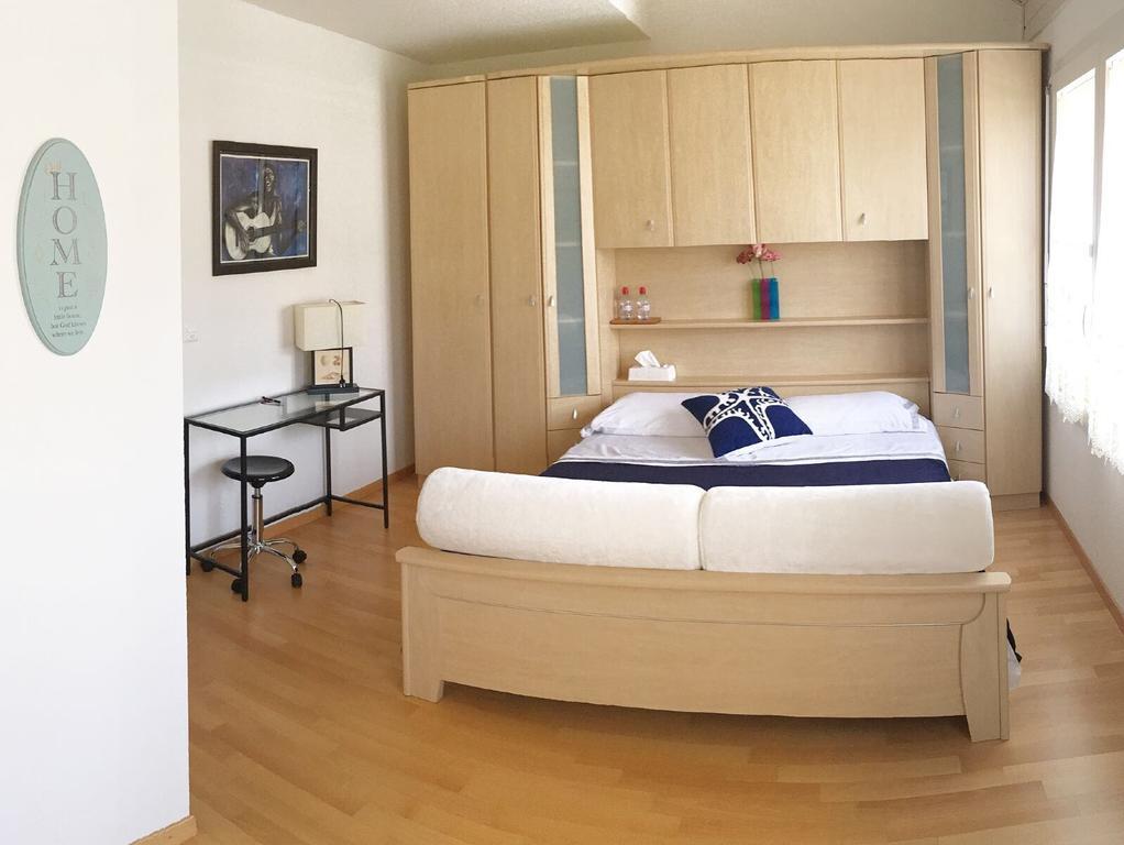 B&B Kelly Лозана Екстериор снимка